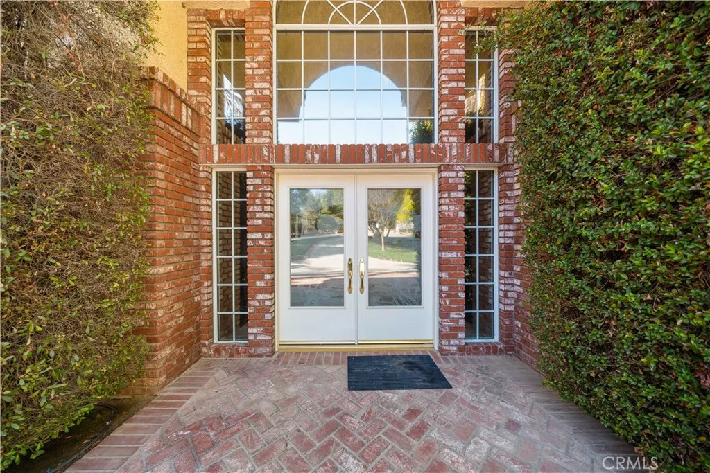 20455 Somma Drive, Perris, California 92570 home-pic-4